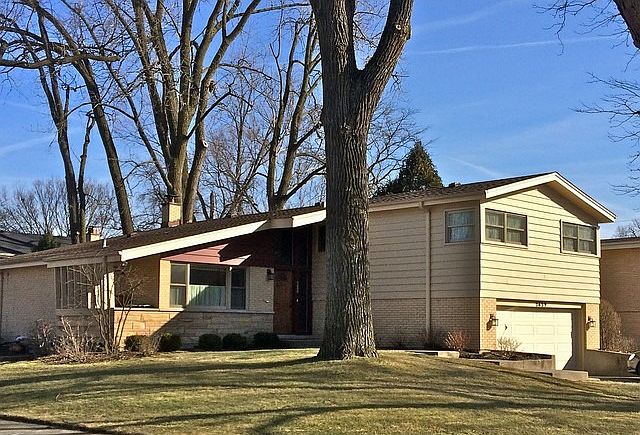 1st image of 2829 Birchwood Ave