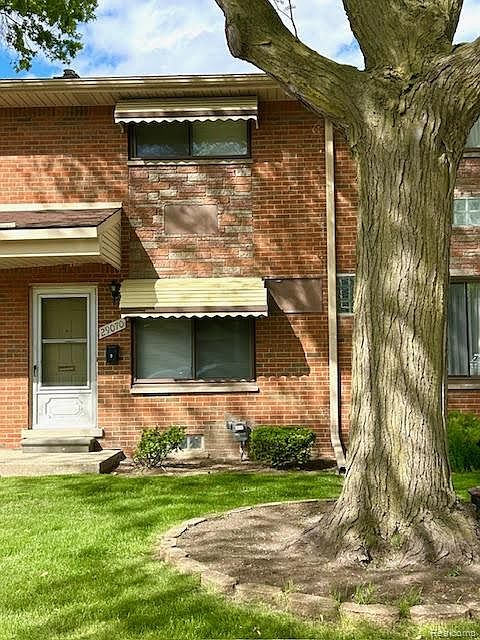 1st image of 29070 Tessmer Ct