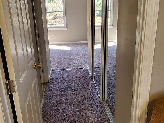 3rd image of 618 Gilliam St