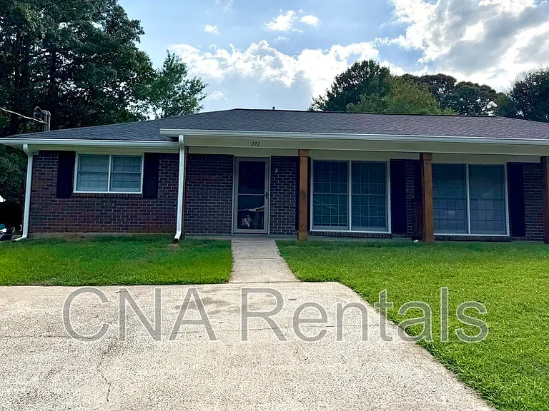 272 Kimberly Way SW — Photo 1