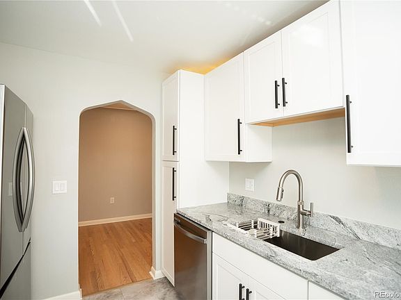 5th image of 3640 Fairfax Street