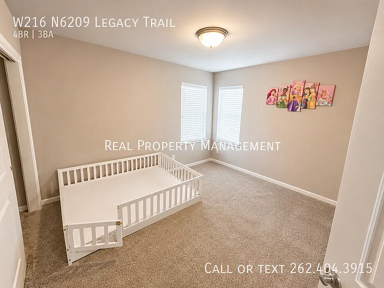 W216N6209 Legacy Trl — Photo 34