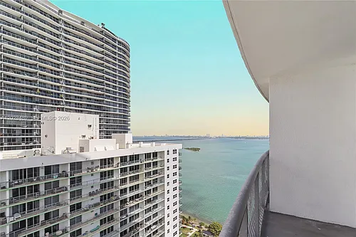 1750 N Bayshore Dr #3809 Photo 1