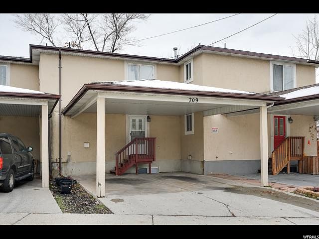 1st image of 709 Jackson Park Pl