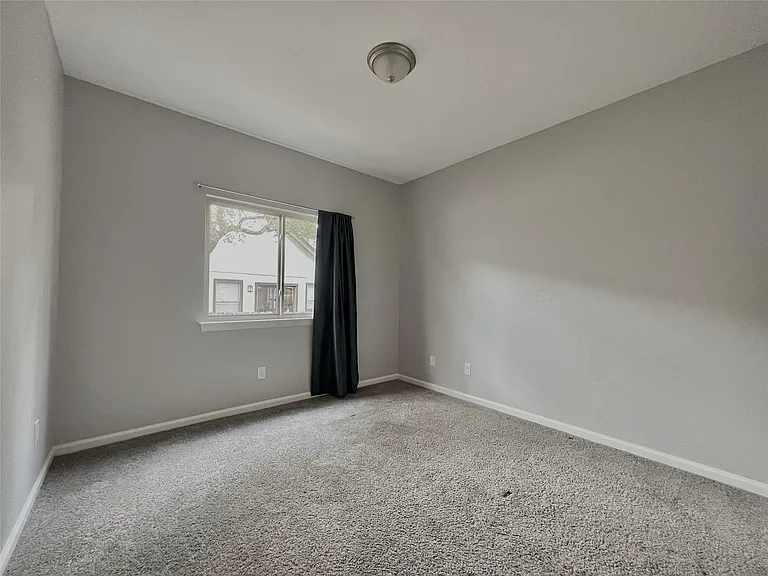 11917 Meadowfire Dr — Photo 28