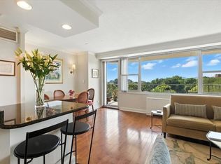 151 Tremont St APT 7N, Boston, MA 02111