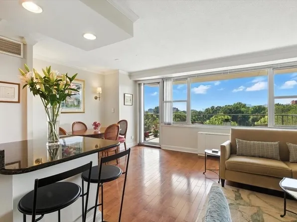 151 Tremont St APT 7N, Boston, MA 02111