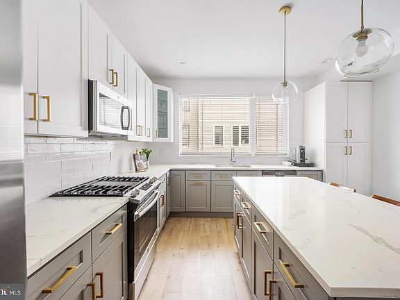 4th image of 1925 Palethorp St