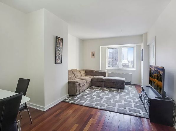 425 5th Ave APT 25D
