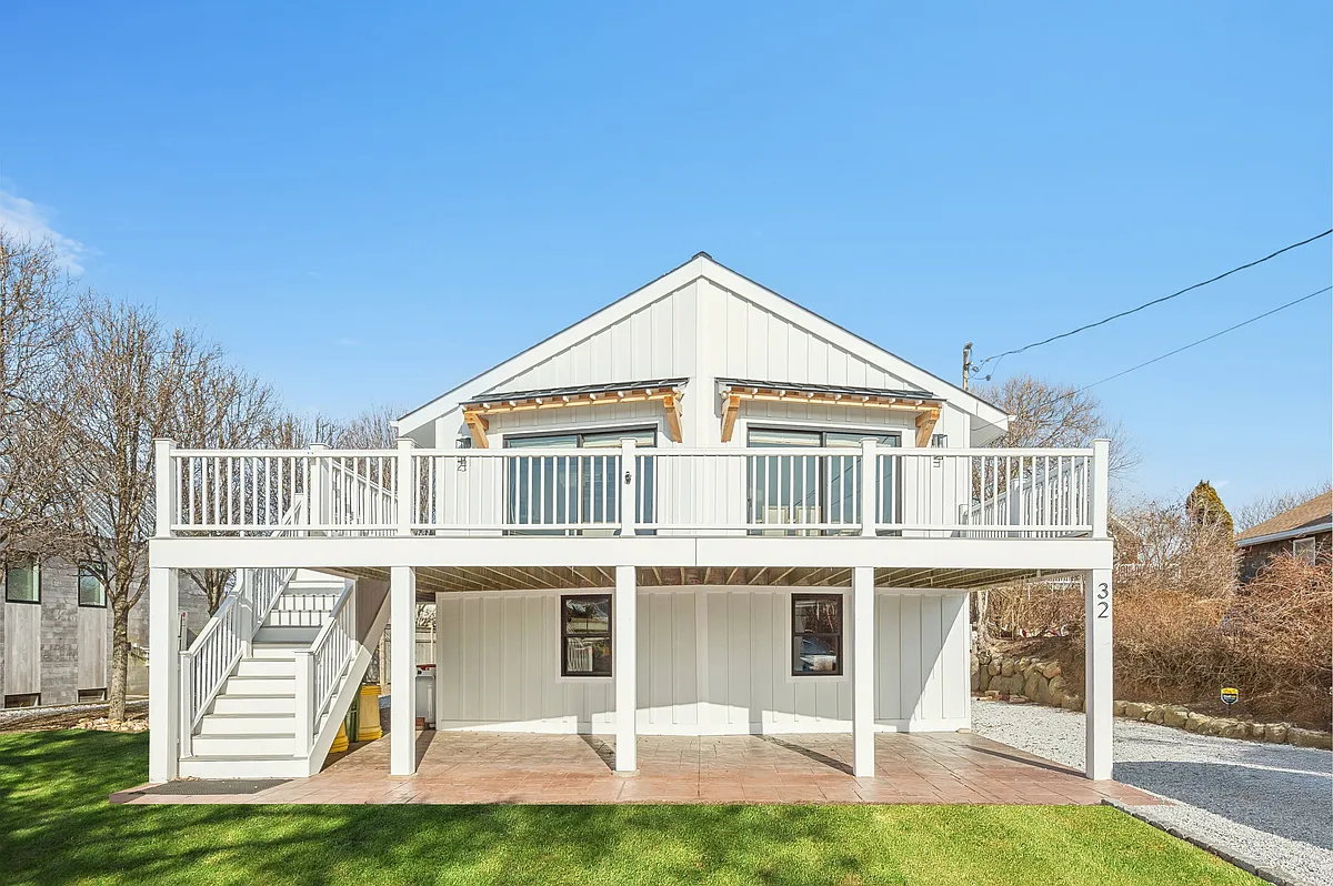Building Photo - 32 Sanger Pl