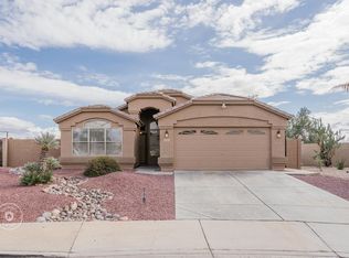 10201 W Country Club Trl, Peoria, AZ 85383
