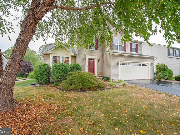 4th image of 309 Evergreen Dr