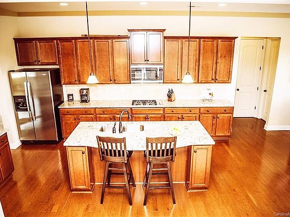4th image of 4042 Granite Cir #67