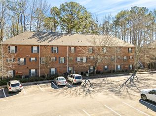 148 E University Dr APT B-207, Auburn, AL 36832