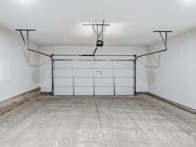 148 Herrick Pl #121 — Photo 36