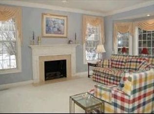 14 Wynstone Way, North Barrington, IL