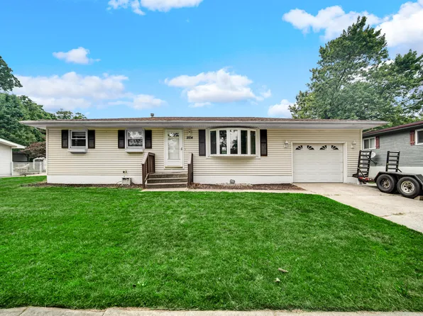 2104 Pennsylvania St, Portage, IN 46368