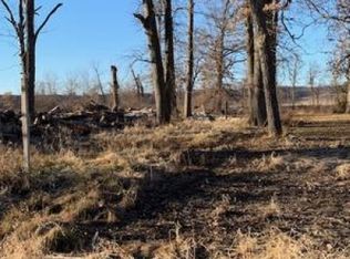 12459 Dumbell Lake Rd, Burlington, IA 52601