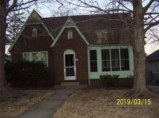 312 N Oakcrest Ave, Decatur, IL 62522