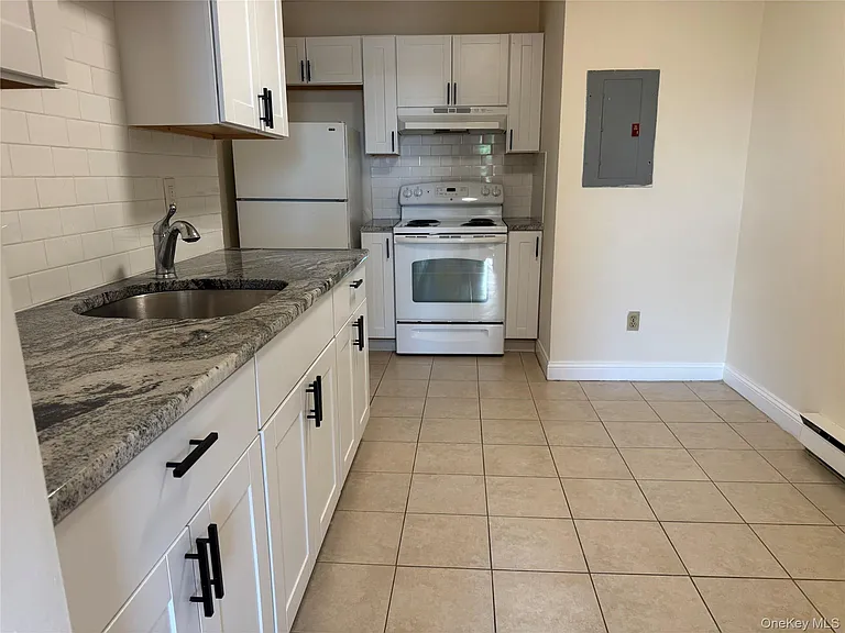 155 Main St #6 — Photo 7