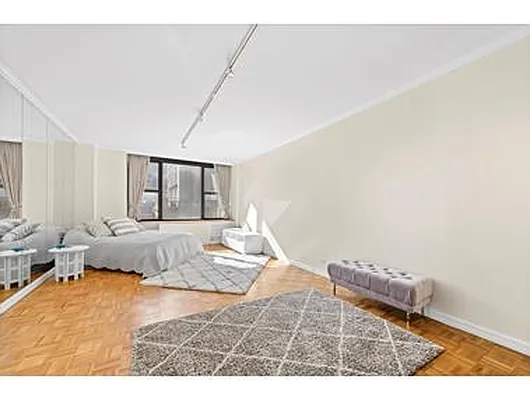 Rented by Douglas Elliman | media 3