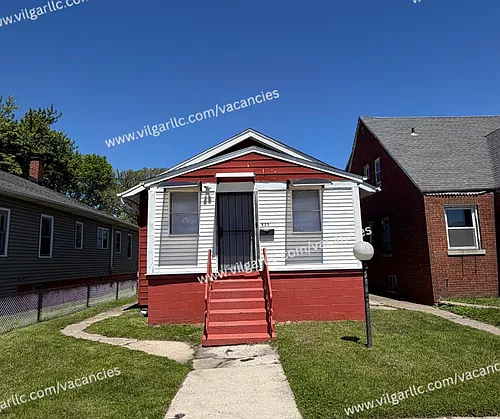 825 Merrill St Photo 1
