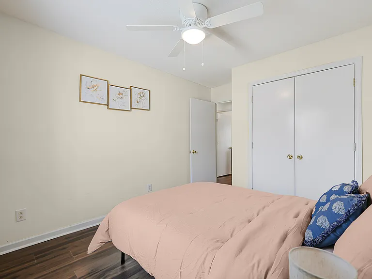 116 Monarch Ln — Photo 12