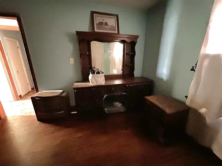 315 N Hardin Ave — Photo 8