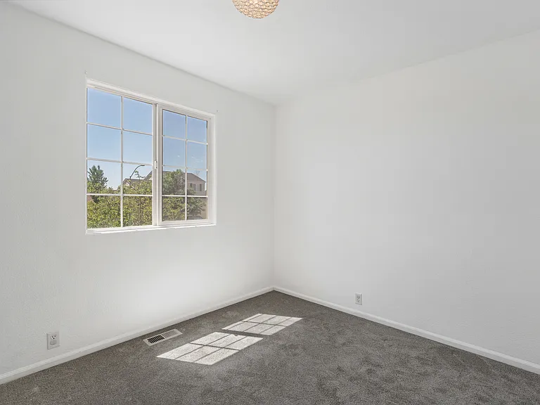 7326 Village Meadows Dr — Photo 19