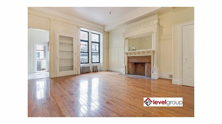 Rented by Level Group | media 6