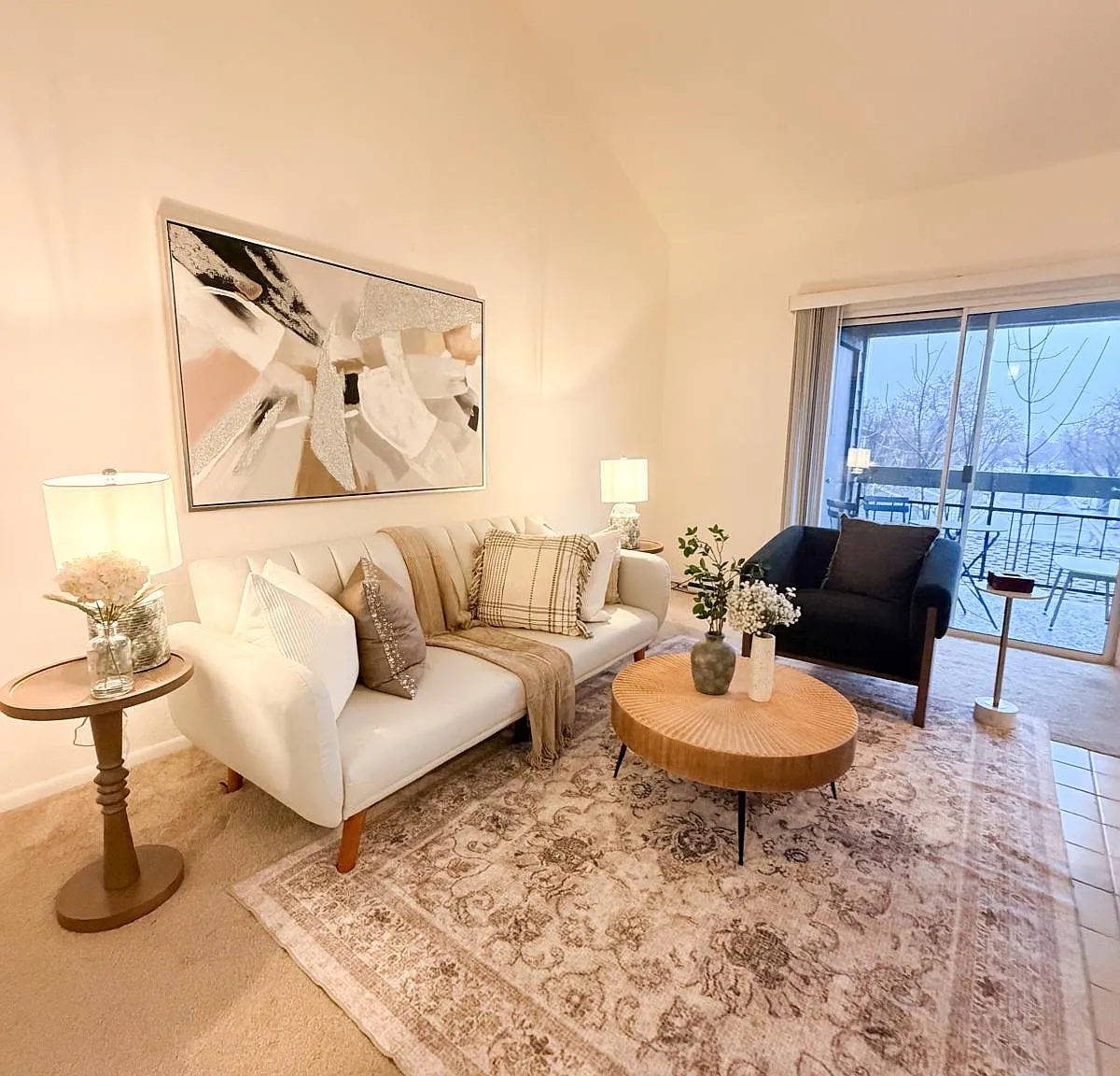 1 bed, 790 sqft, $3,300 — Photo 3