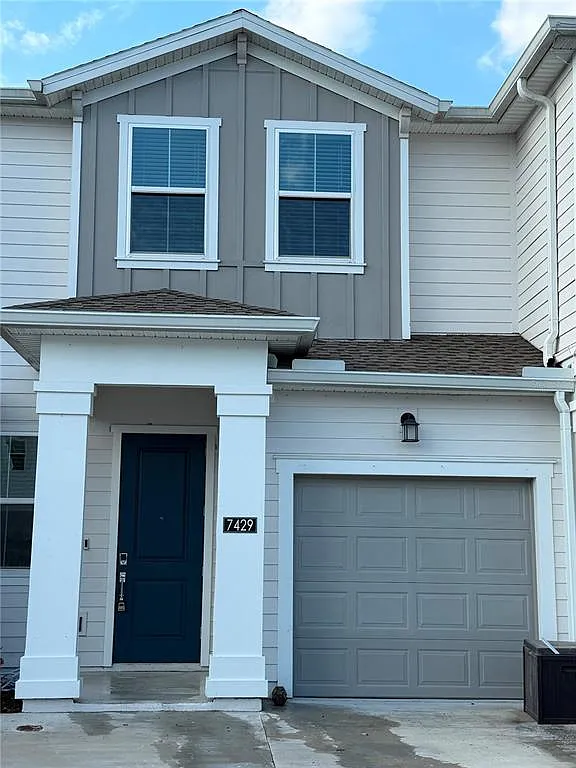 3 bed, 2.5 bath, 1793 sqft, $2,300 — Photo 1