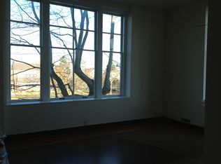 201 Galer St APT 422, Seattle, WA 98109