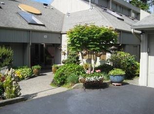 104 Shelter Bay Dr #C104, La Conner, WA 98257