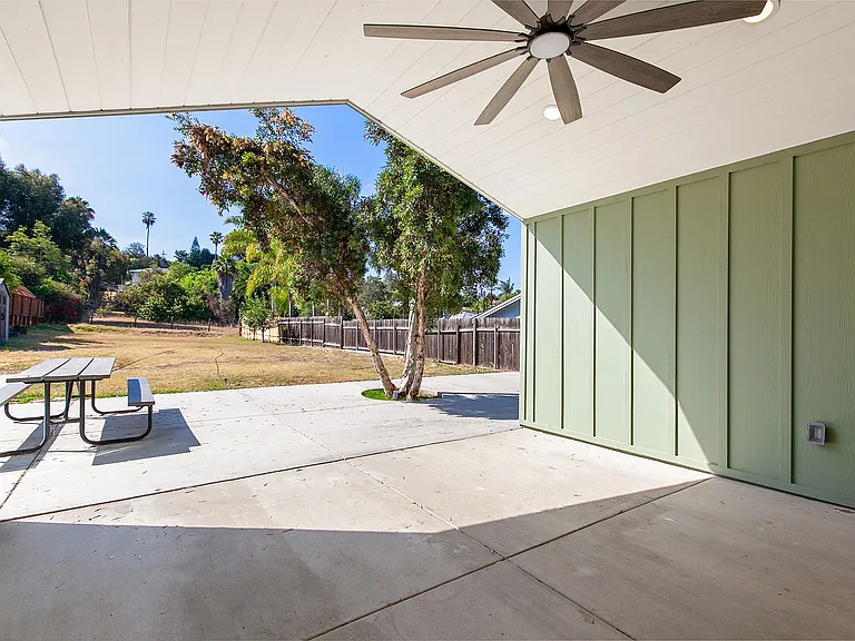 7843 Quince St — Photo 34
