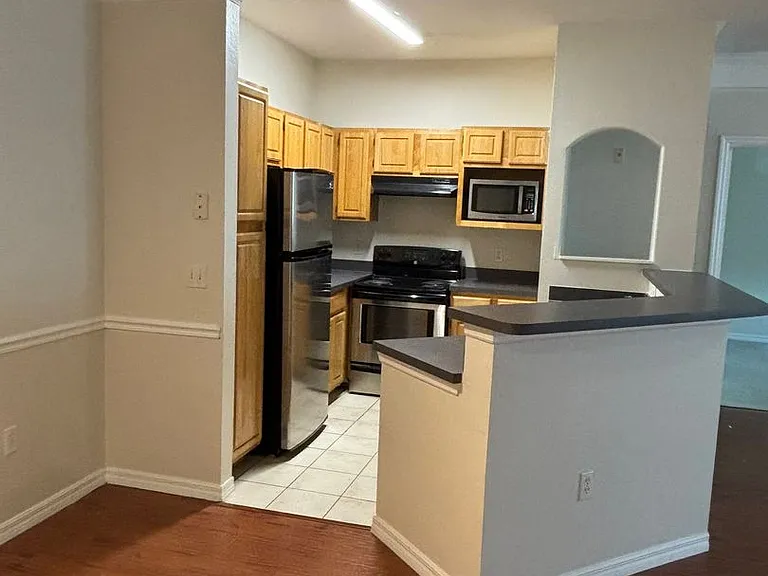 3468 Soho St #303 — Photo 5