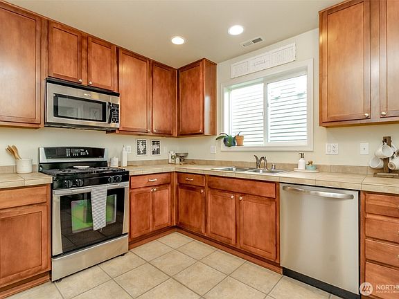 2nd image of 2211 119th Drive SE