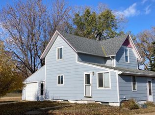 790 W Sanborn St, Parker, SD 57053