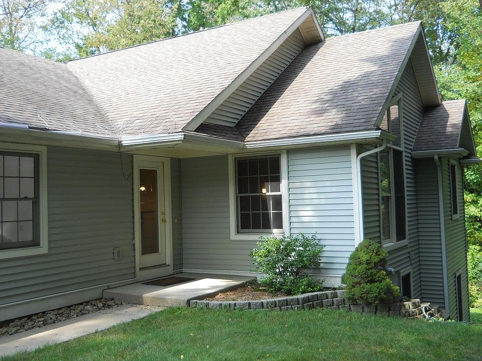 1st image of 2350 Alamo Ave