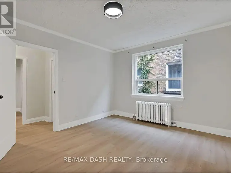 50 Raglan Ave #5 — Photo 14