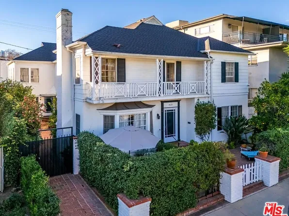 441 1/2 S Palm Dr, Beverly Hills, CA 90212