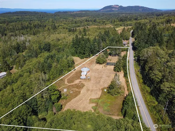 770 Joyce-Piedmont Road, Port Angeles, WA 98363