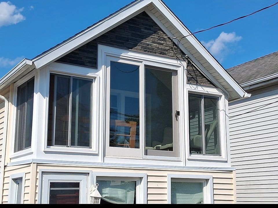 1st image of 9 Wood Avenue