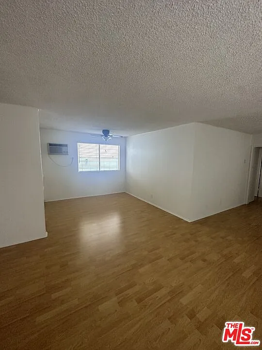 1 bed, 1.0 bath, 800 sqft, $2,295 — Photo 4
