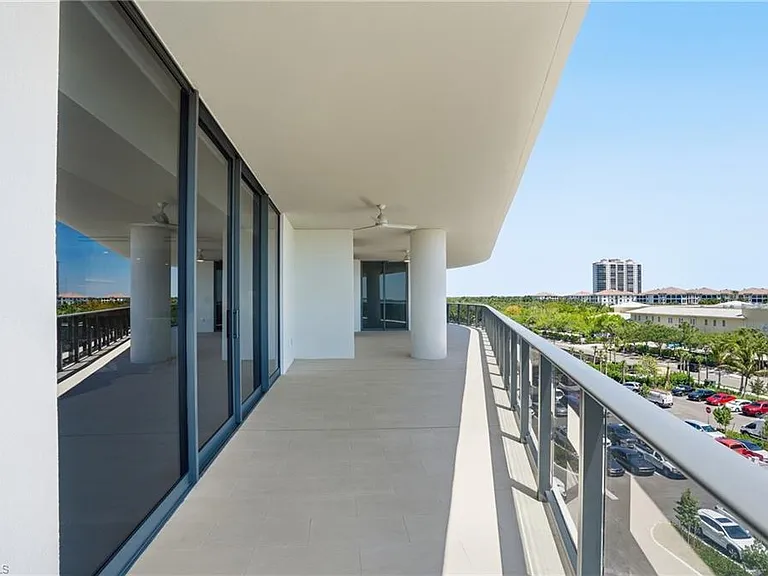 5100 Seagrass Blvd #306 — Photo 47