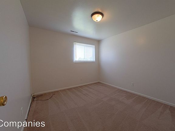 4th image of 1830 Squire Dr APT 8