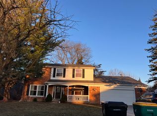 25633 Branchaster Rd, Farmington Hills, MI 48336