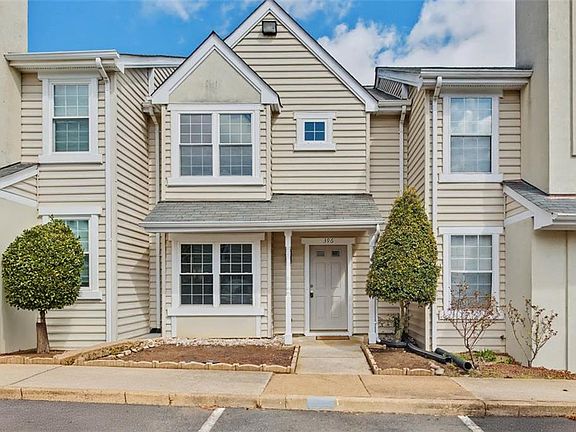 2nd image of 396 Rivers Ridge Cir