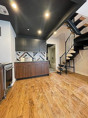1st image of 581 Myrtle Ave #1A
