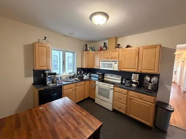288 Boston Ave #3R, Medford, MA 02155